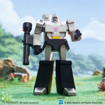 TRANSFORMERS Generations Series Figures