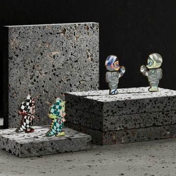 MOLLY Anniversary Statues Classical Retro Series-Badge Blind Box