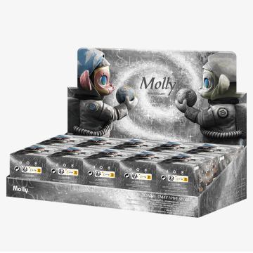 MOLLY Anniversary Statues Classical Retro Series Figures