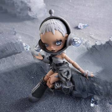 SKULLPANDA × HAMCUS 1/6 Action Figure