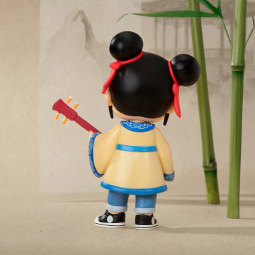 MOLLY Octagonal Qinqin Figure