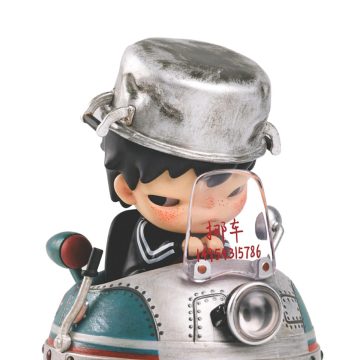 THE UFO CHASER Hirono × Journey to the West Figure