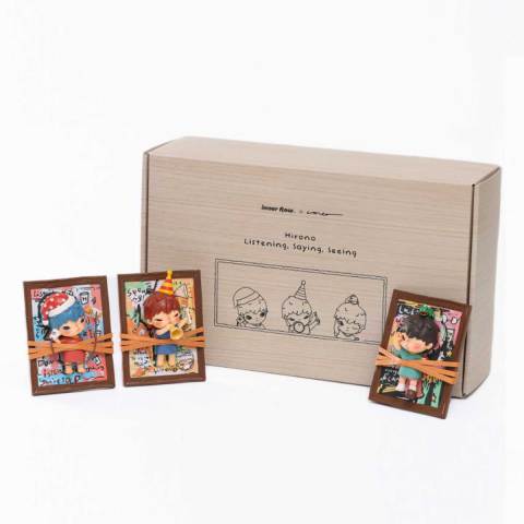 Hirono Saying Figure