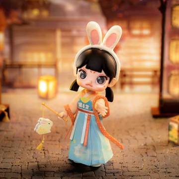 MOLLY Lantern Show Action Figure