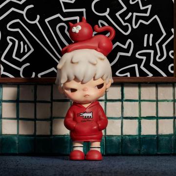 Hirono x Keith Haring Figure