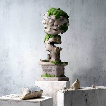 Hirono Reshape Figurine
