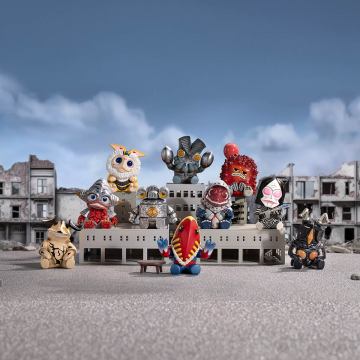 KAIJU Sitting in a Row Series Figures