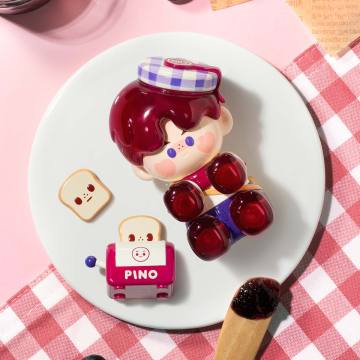 PINO JELLY Berry Jam Figure